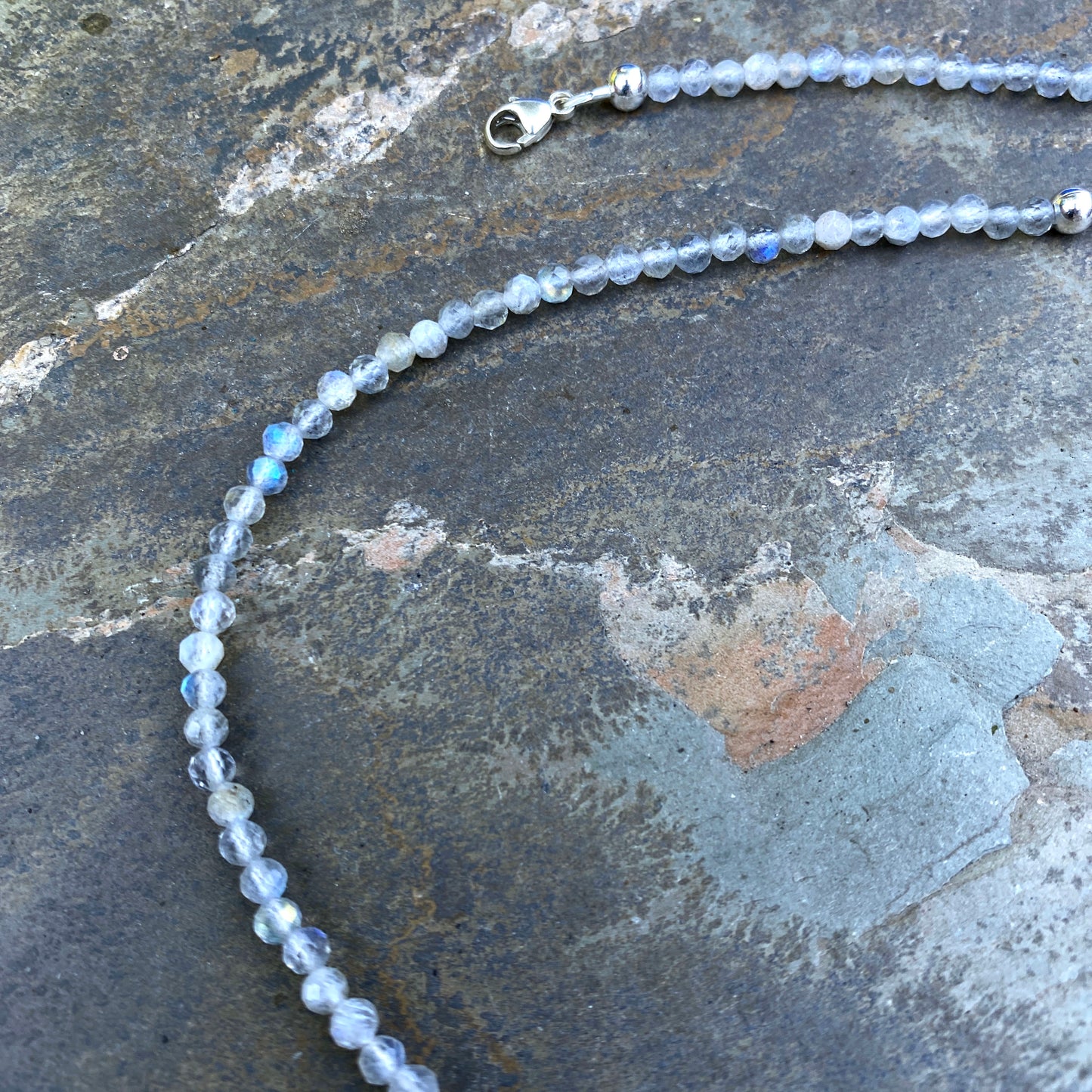 Blue banded Agate Bolt and labradorite gemstones necklace