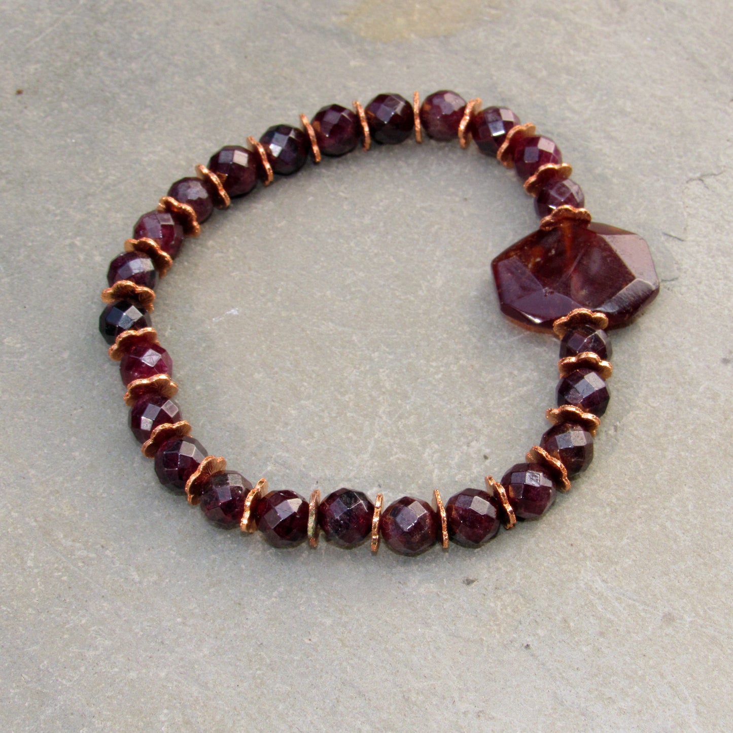 Women's Garnet gemstone and Copper Bracelet