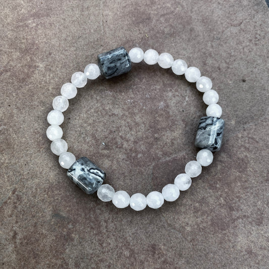 Women's White Jade & Snakeskin Jasper Gemstone Stretch Bracelet