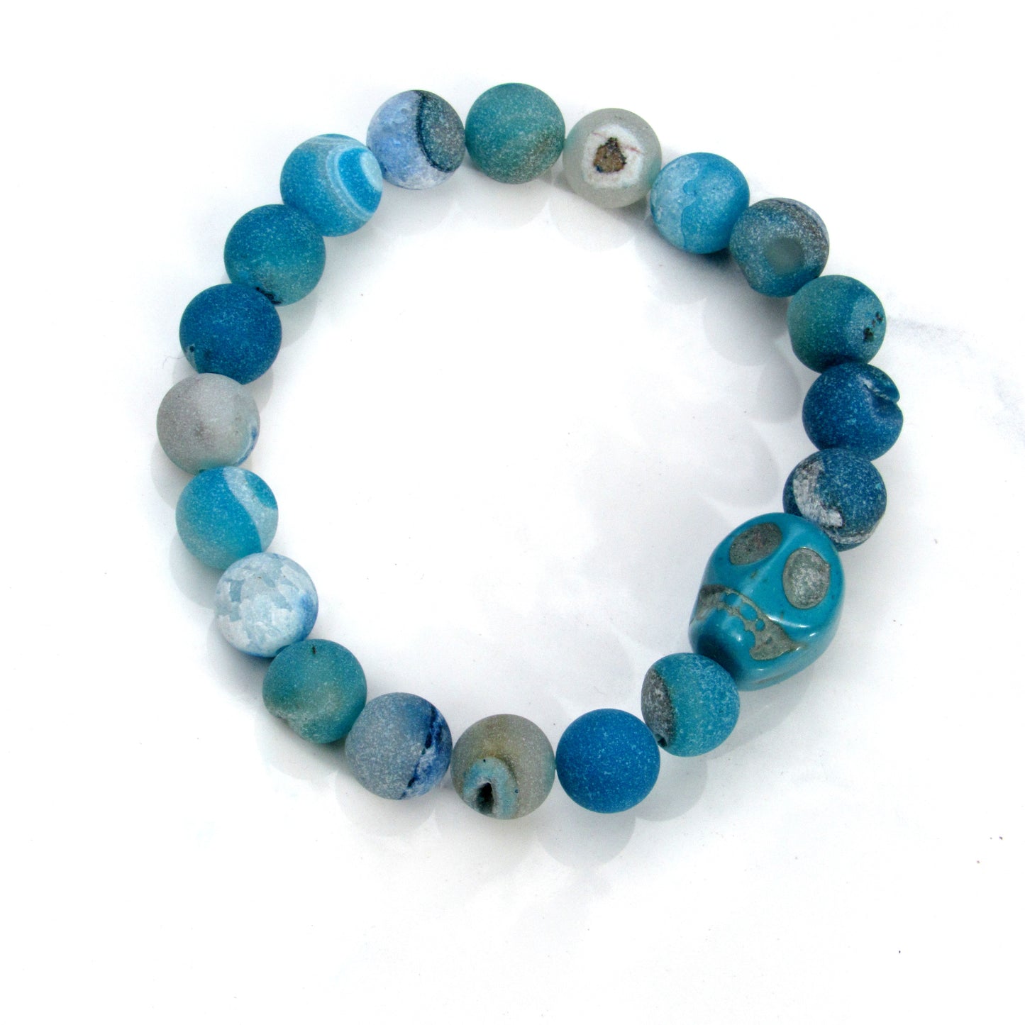 Blue Druzy Agate gemstones and Howlite Skull Stretch Bracelet