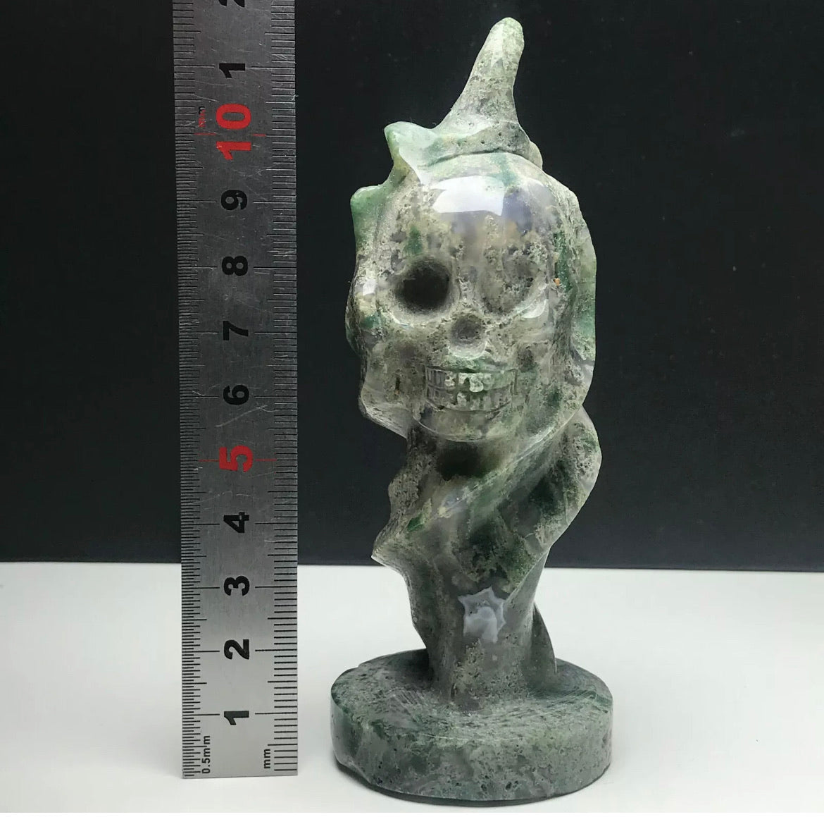 Natural Aquatic Agate gemstone Skull Carving