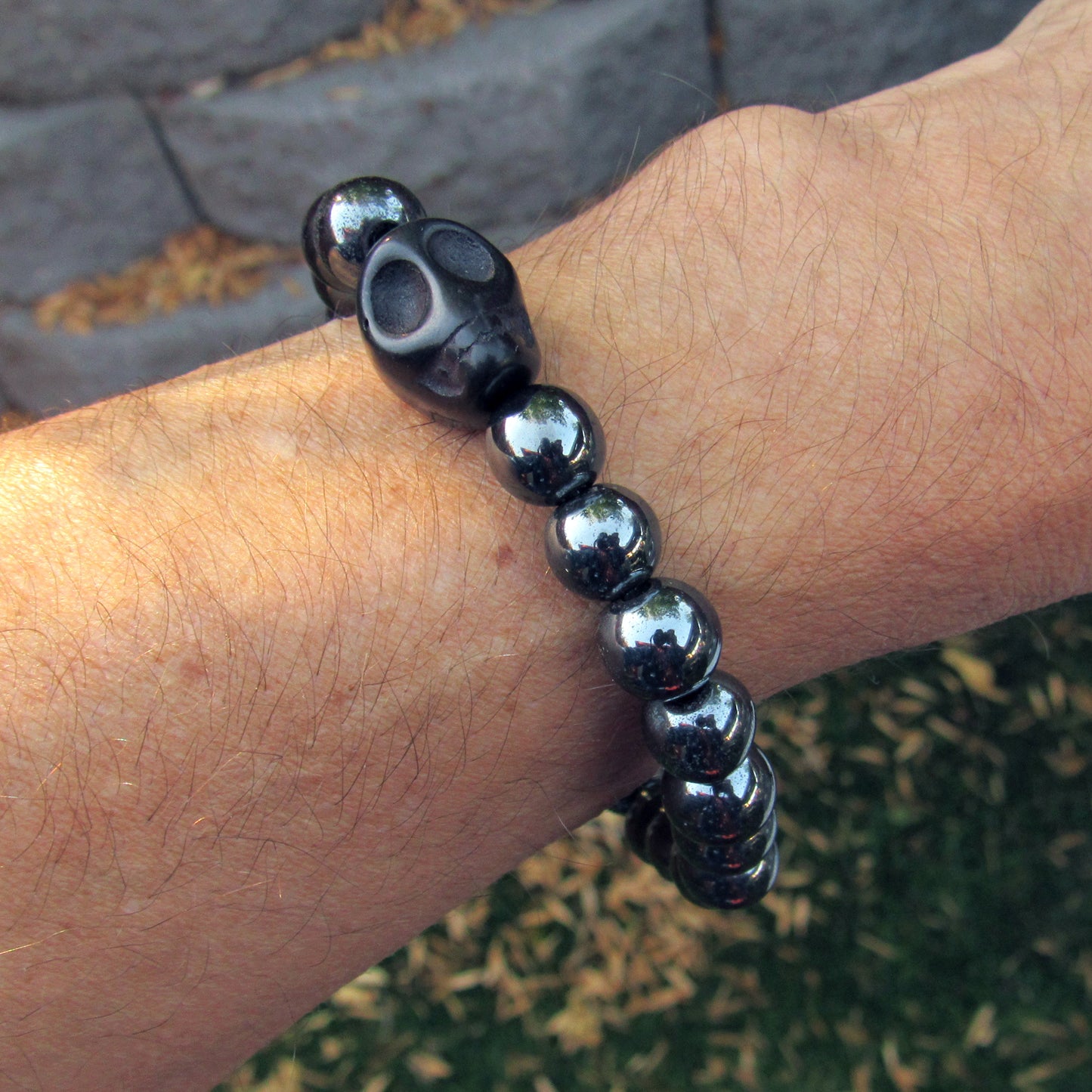 Men’s Black Howlite Skull with Hematite Beads