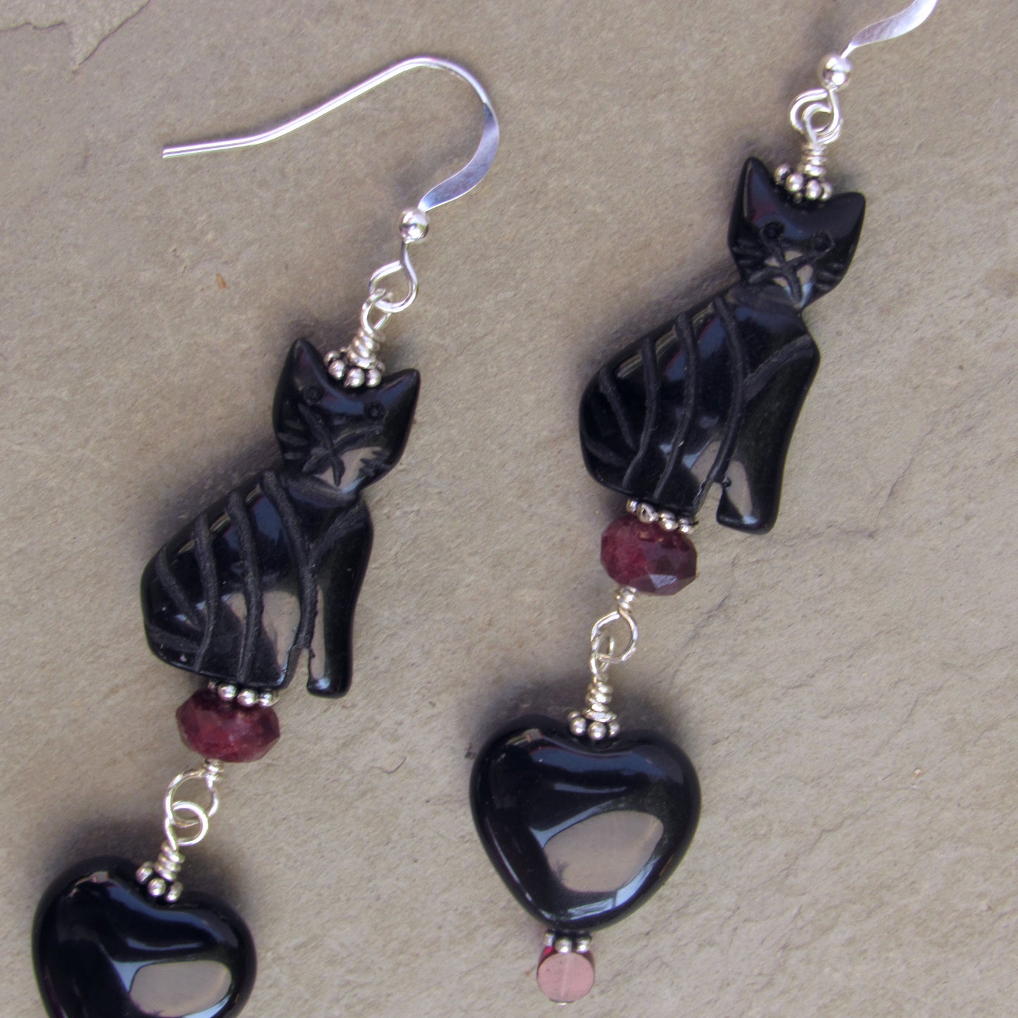 Onyx gemstone Cats and Hearts,  Garnets & Sterling Silver Earrings