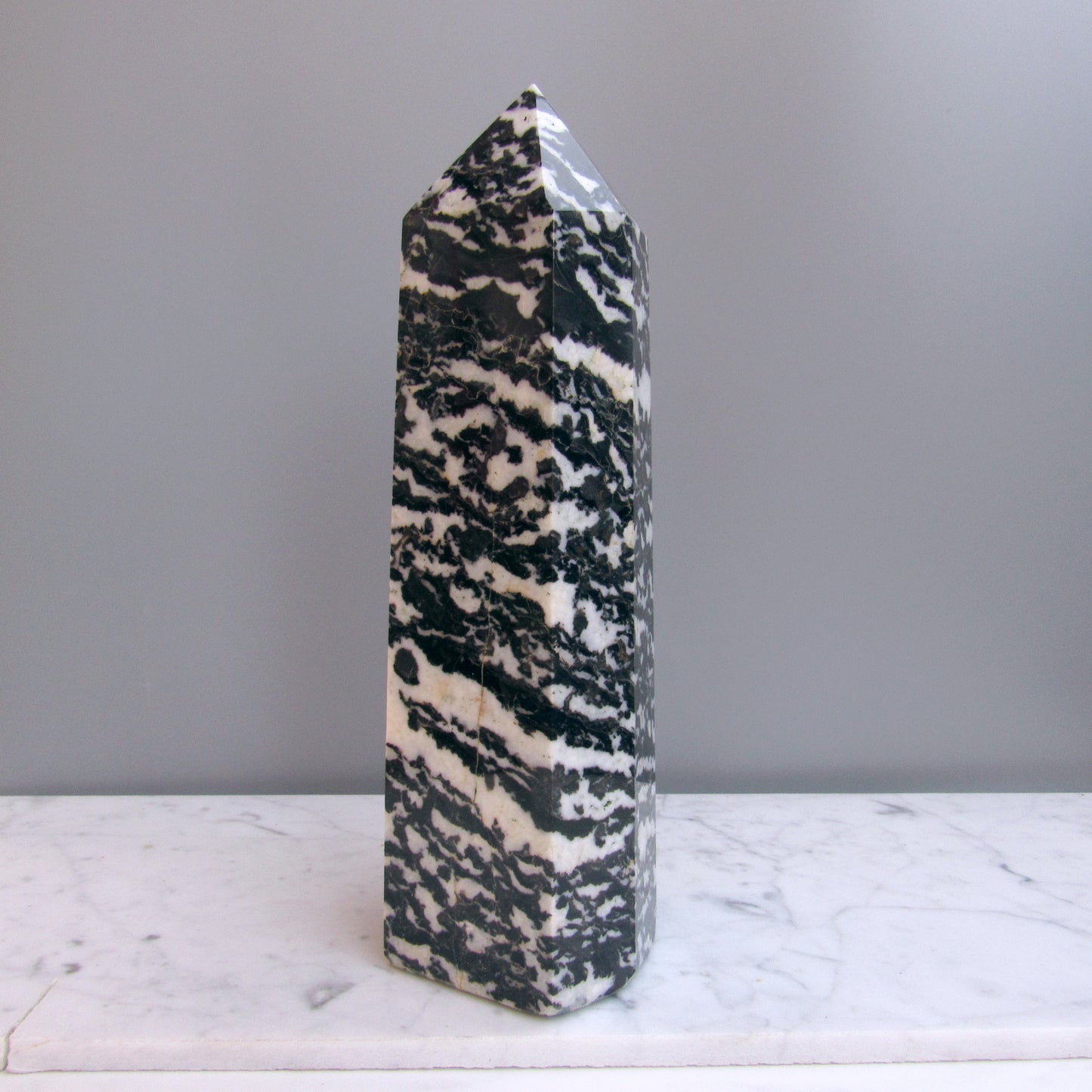 Natural Zebra Jasper gemstone Tower Tower Point Obelisk