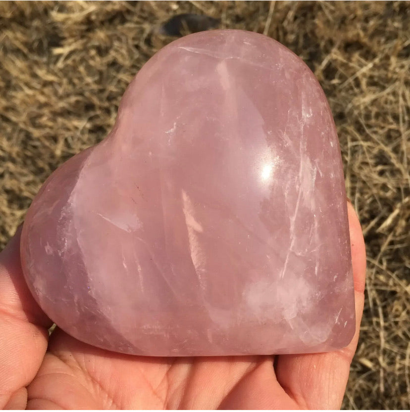 Natural Pink Rose Quartz gemstone crystal heart healing