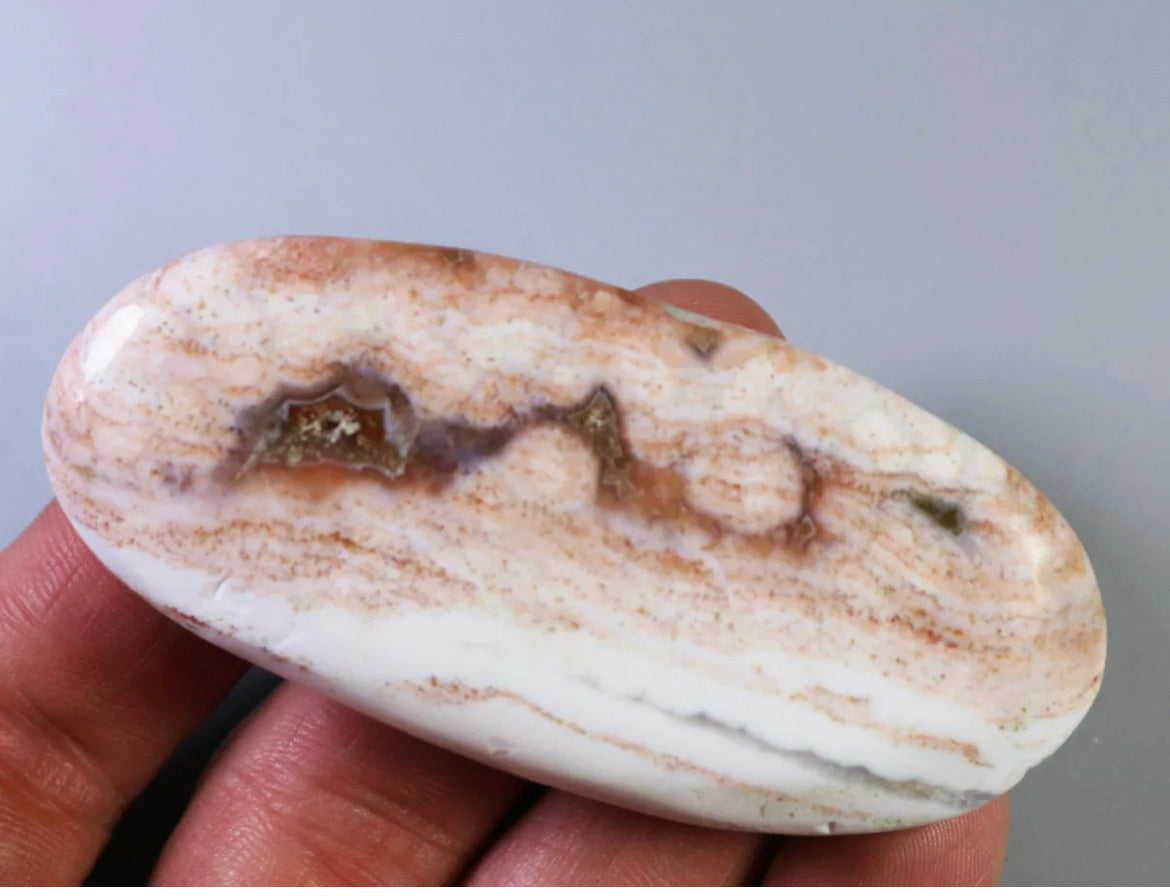 Natural Ocean Jasper Gemstone Palm Stone