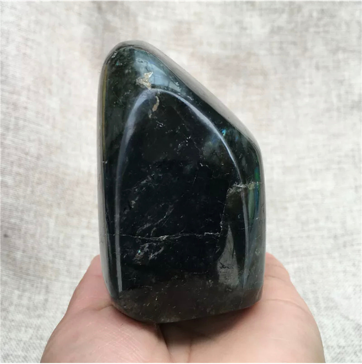 Natural Labradorite gemstone Spectrolite