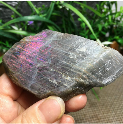 Natural Labradorite gemstone Rock