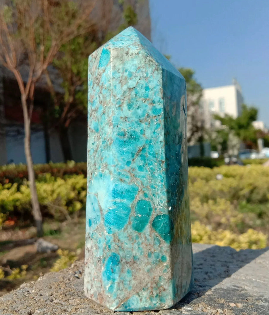 Natural Apatite gemstone Tower point Obelisk