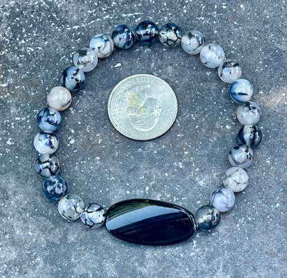 Onyx and Dragon’s Vein Agate Bracelet