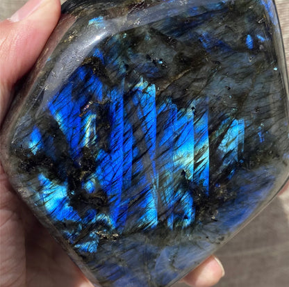 Natural Spectrolite Raw Gemstone Labradorite