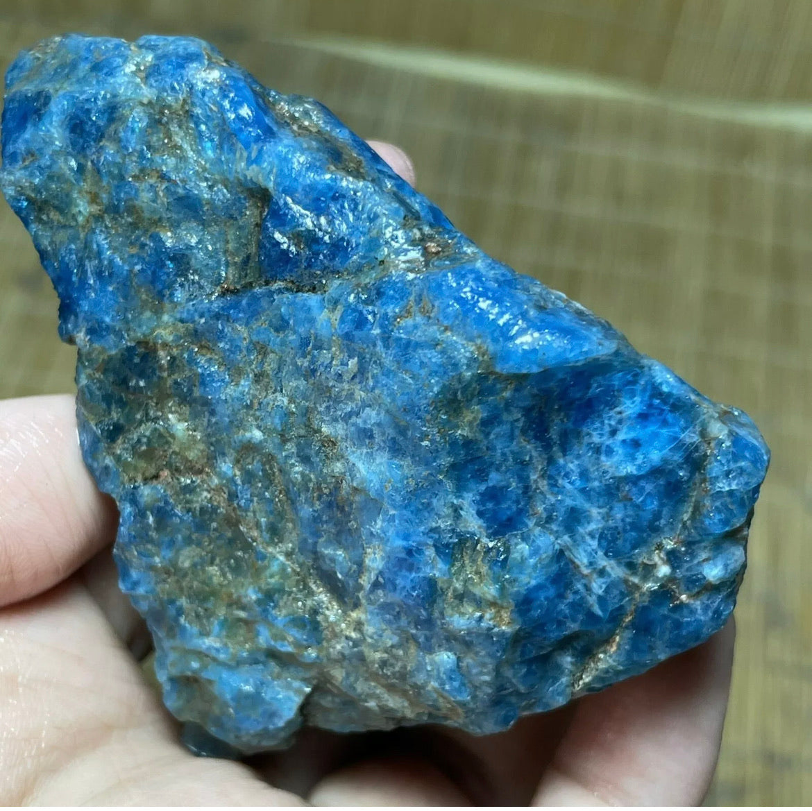 Natural Apatite semiprecious gemstone Rock