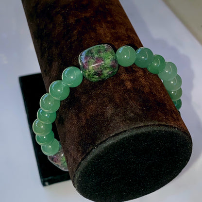 Green Aventurine gemsotne with Ruby Zoisite Stretch Bracelet