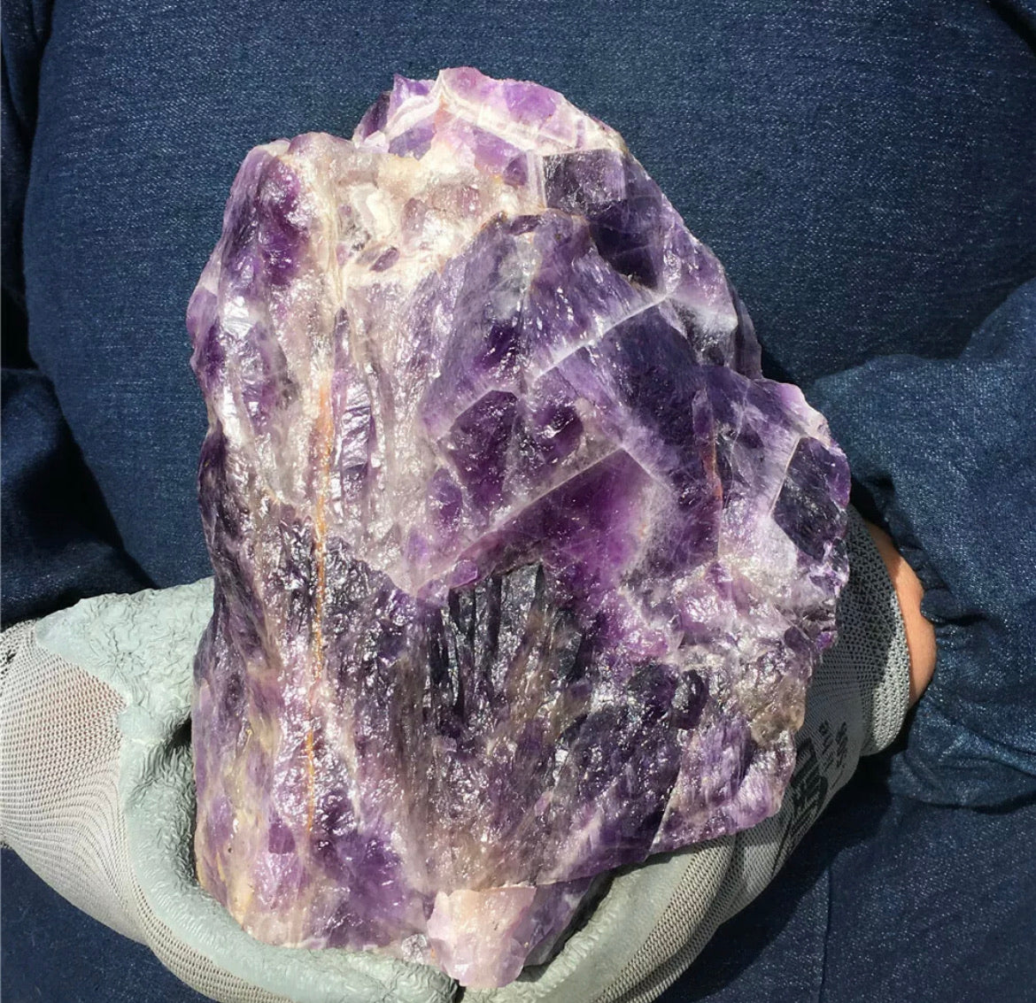 Natural Dreamy Amethyst Raw Stone