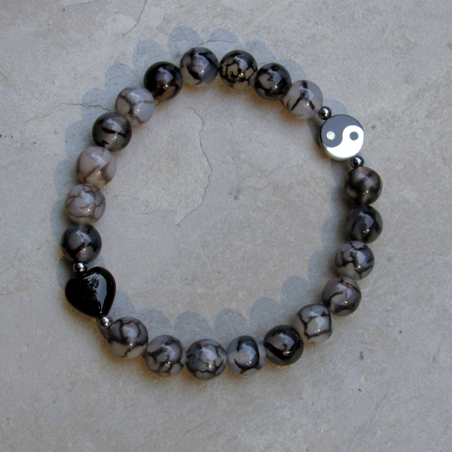 Women’s Yin Yang Agate and Onyx gemstone Bracelet