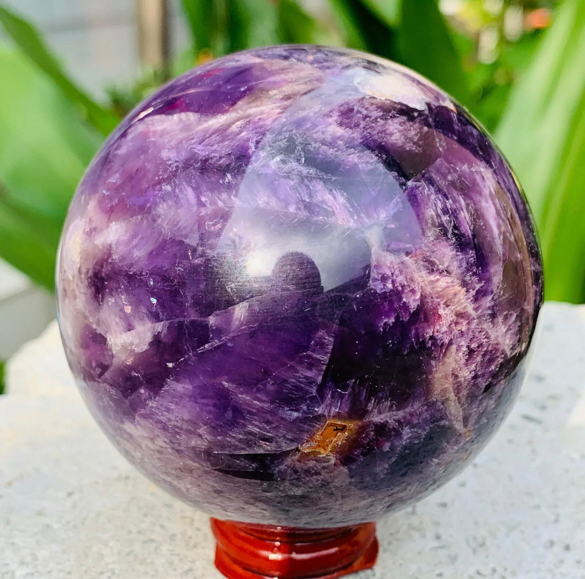 Natural Dreamy Amethyst Sphere Quartz Crystal Ball Healing