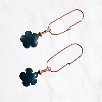 Green moss agate gemstone flower earrings