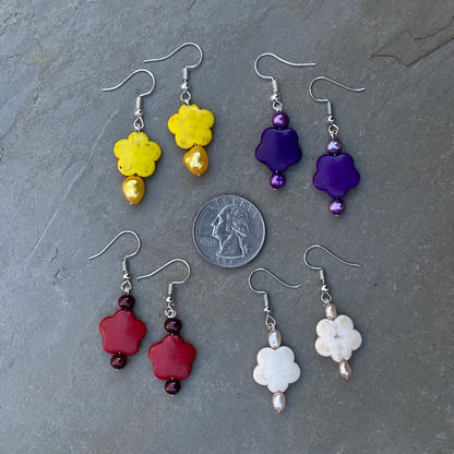 Mini howlite Flower and fresh water pearl drop earrings