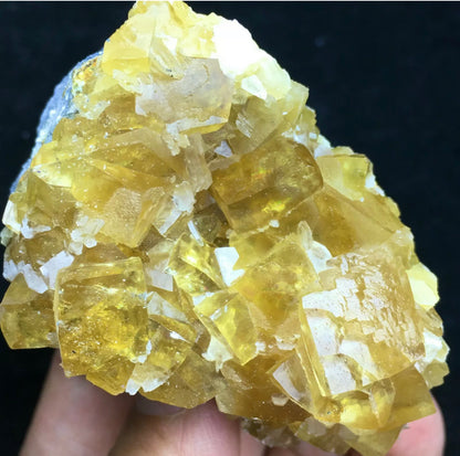 Golden Yellow Transparent Cubic Calcite Crystal Mineral Specimen/fujian