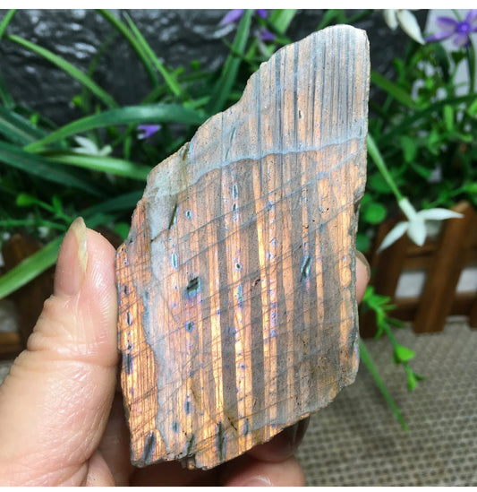 Natural Labradorite gemstone Rock