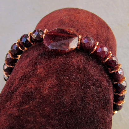 Women's Garnet gemstone and Copper Bracelet